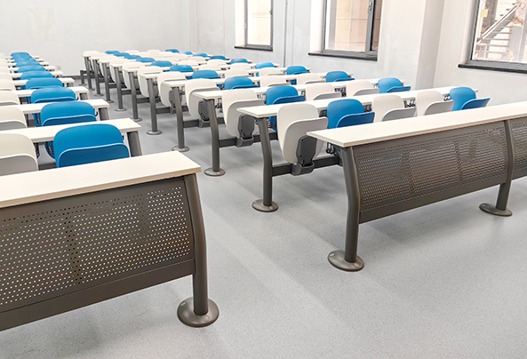 乐鱼leyu同质透心地板